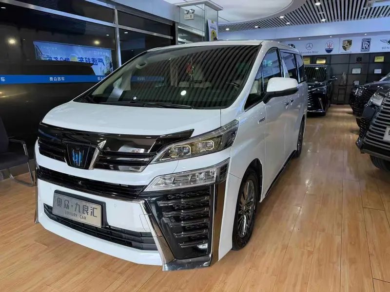 Toyota Vellfire, 2023