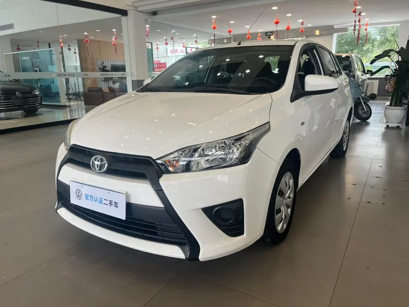 Toyota Yaris L, 2014