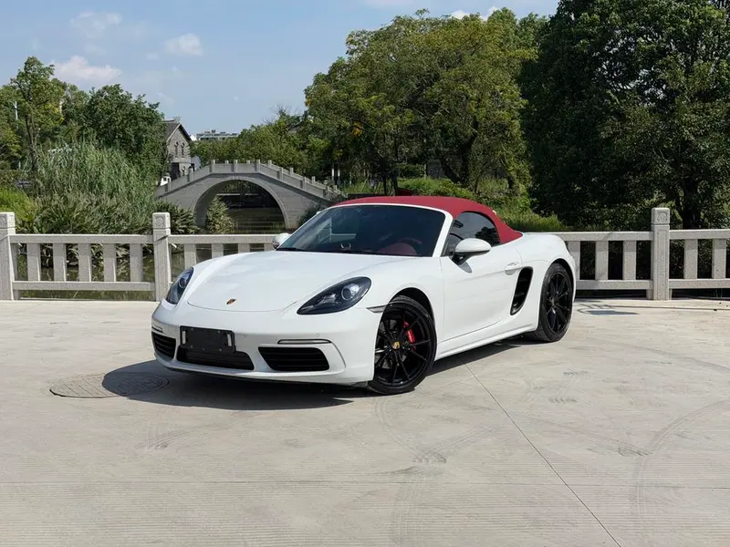 Porsche 718, 2023
