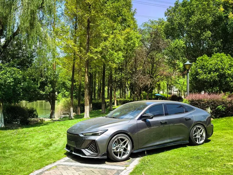 Changan UNI-V, 2022