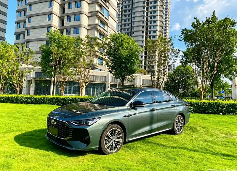 Chery Arrizo 8 PRO, 2025