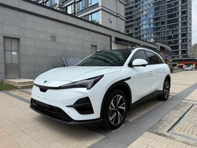Arcfox Alpha T5, 2024