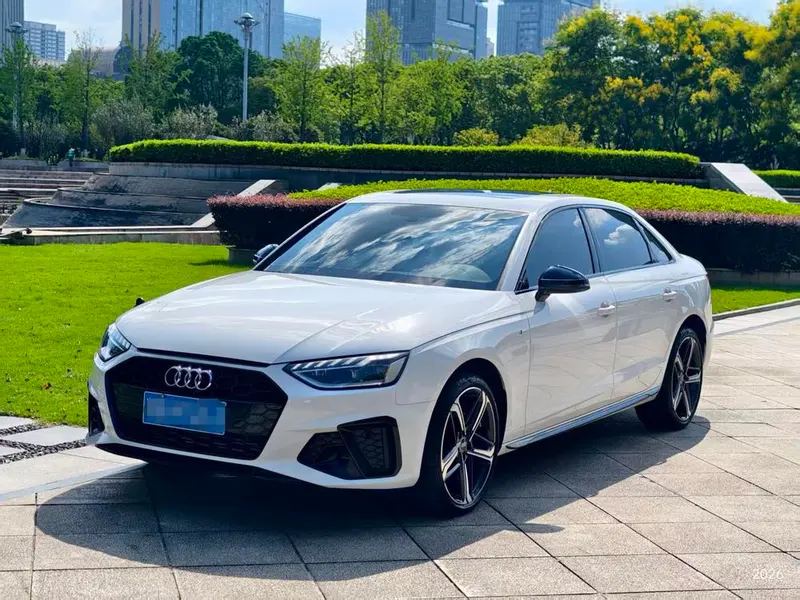 Audi A4L, 2025
