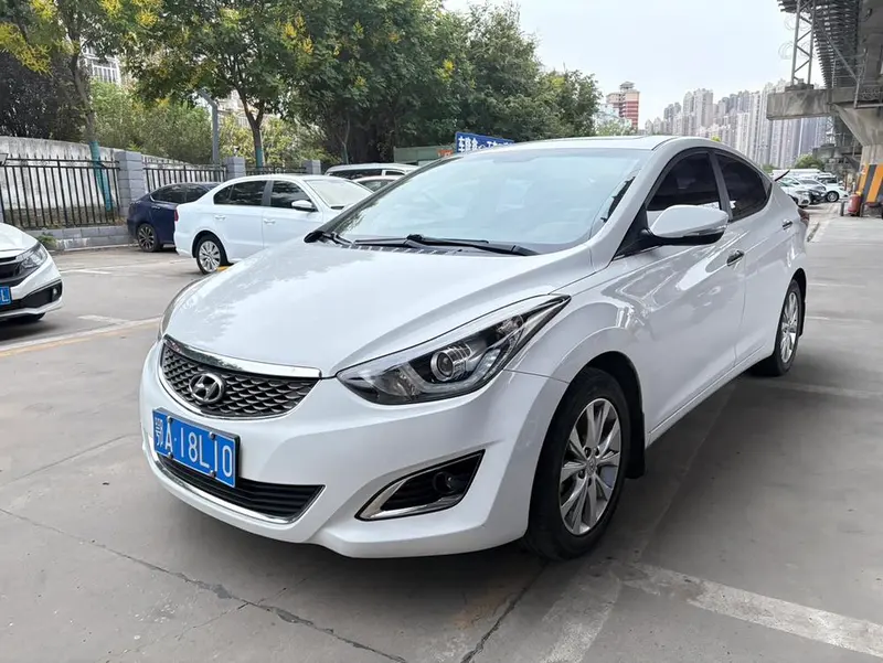 Hyundai Elantra Langdong, 2016