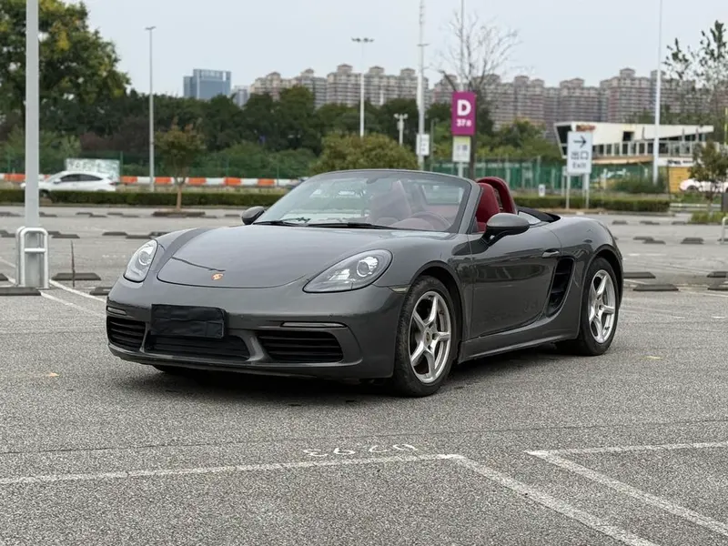 Porsche 718, 2022