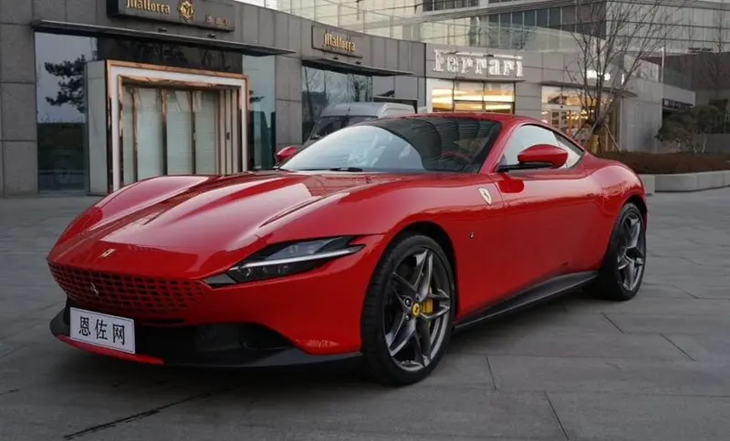 Ferrari Roma, 2020