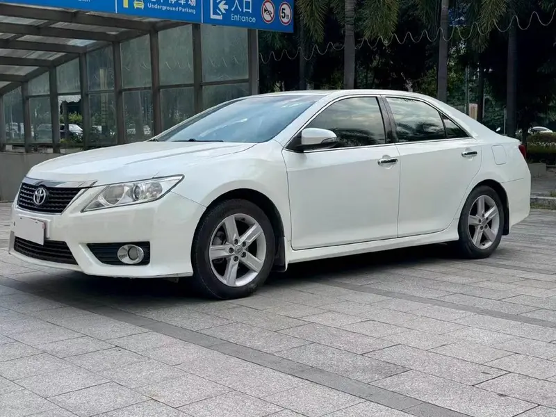 Toyota Camry, 2012