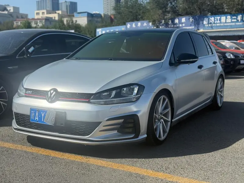 Volkswagen Golf, 2019