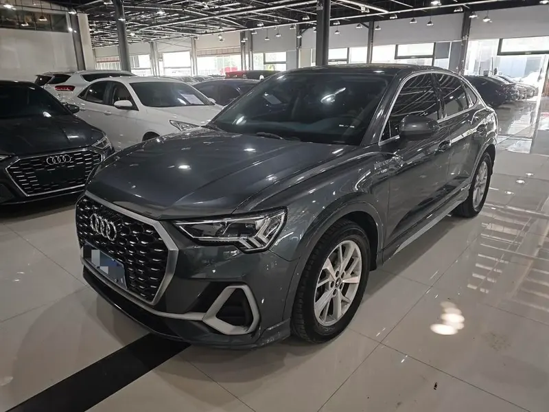 Audi Q3 Sportback, 2022