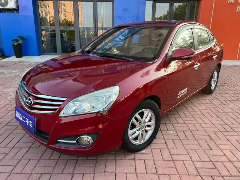 Hyundai Elantra, 2013