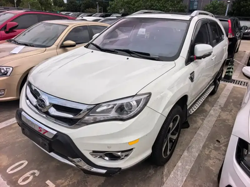 BYD S7, 2015