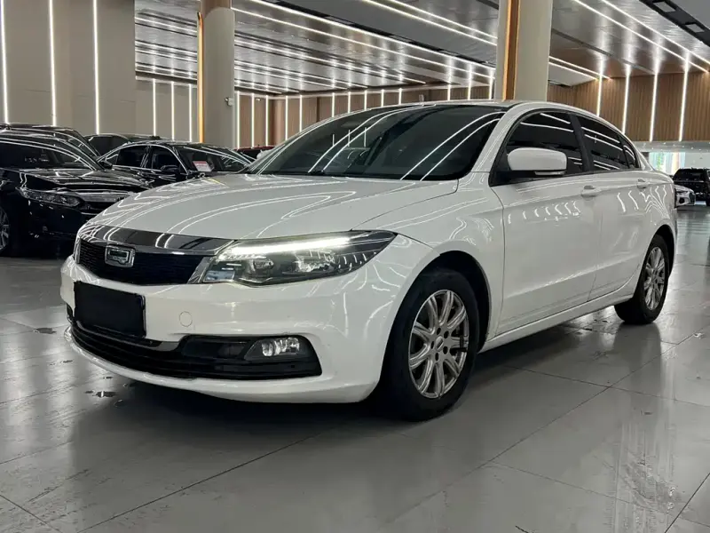 Qoros 3 Qoros 3 2018 Sedan 1.6L Auto Leading Type, 2019 — фото 1