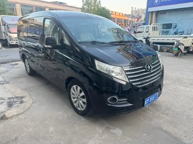 JAC Refine M5, 2015