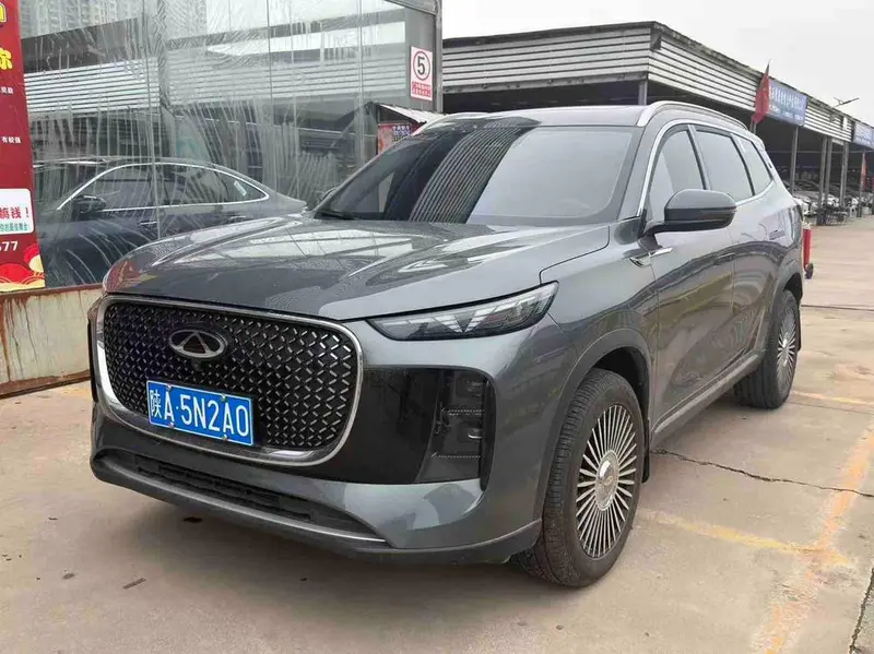 Chery Tiggo 8 PLUS 290TGDI DCT Premium Version, 2025 — фото 1