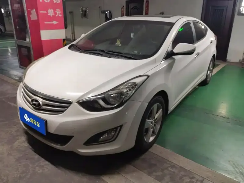 Hyundai Elantra Langdong, 2014