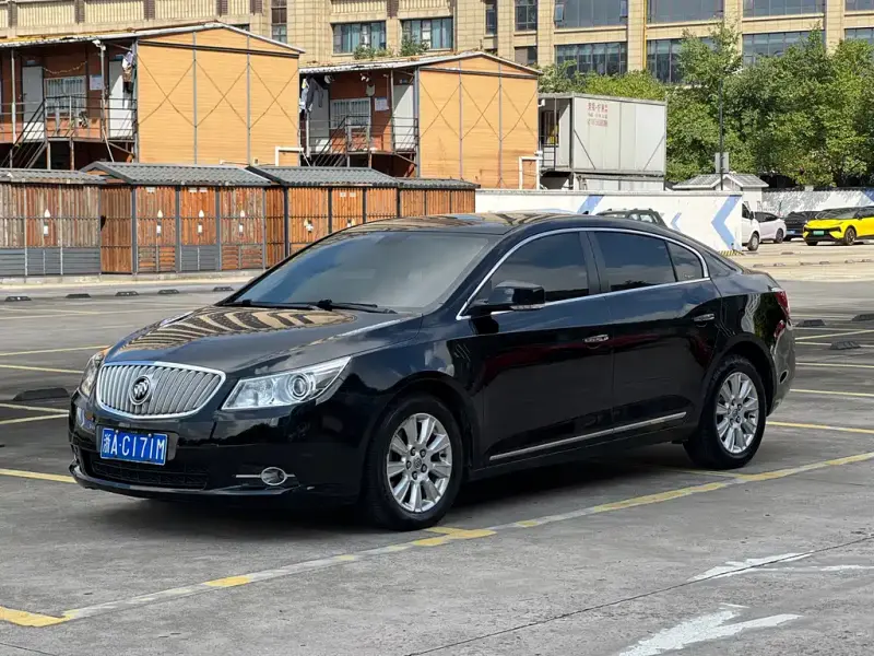 Buick LaCrosse, 2009