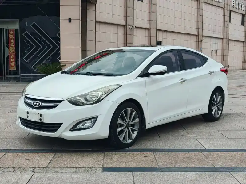 Hyundai Elantra Langdong, 2014