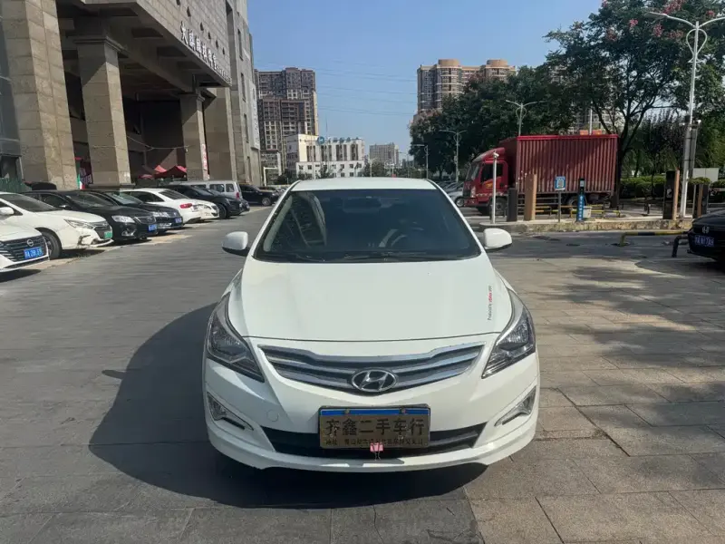 Hyundai Verna, 2016