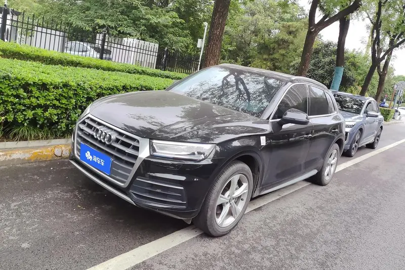 Audi Q5L, 2020