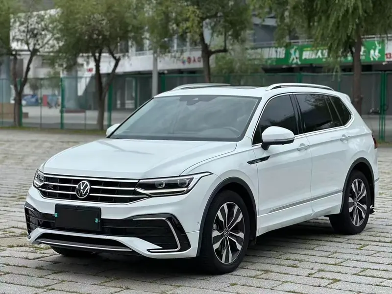 Volkswagen Tiguan L, 2022