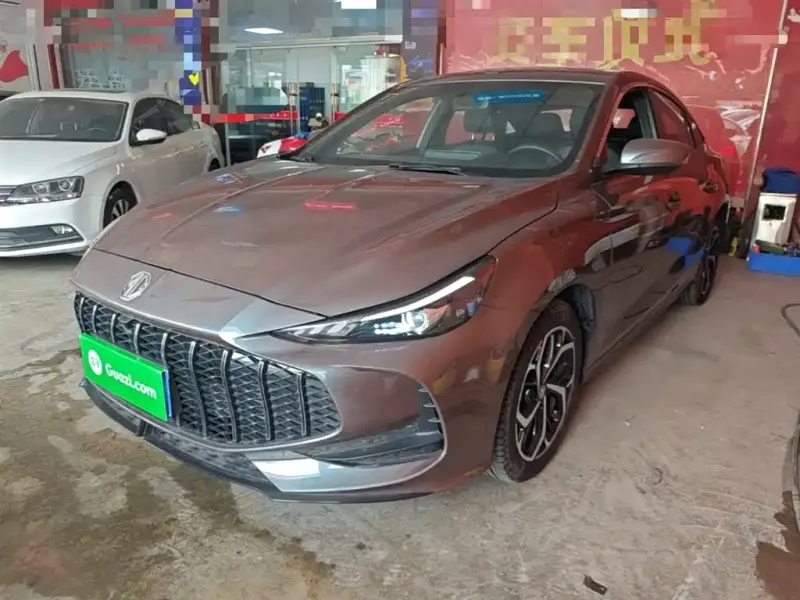 MG MG5, 2025