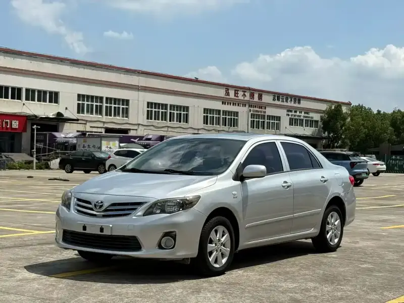 Toyota Corolla Toyota Corolla 2013 Special Edition 1.6L Auto Cool Type GL, 2013 — фото 1
