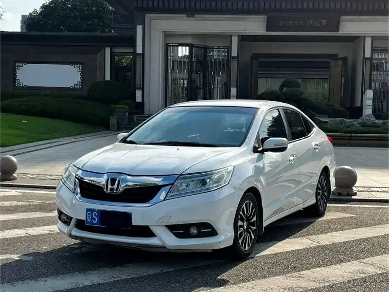 Honda Crider Honda Crider 2013 1.8L Auto Comfort Edition, 2014 — фото 1