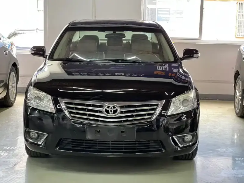 Toyota Camry, 2011