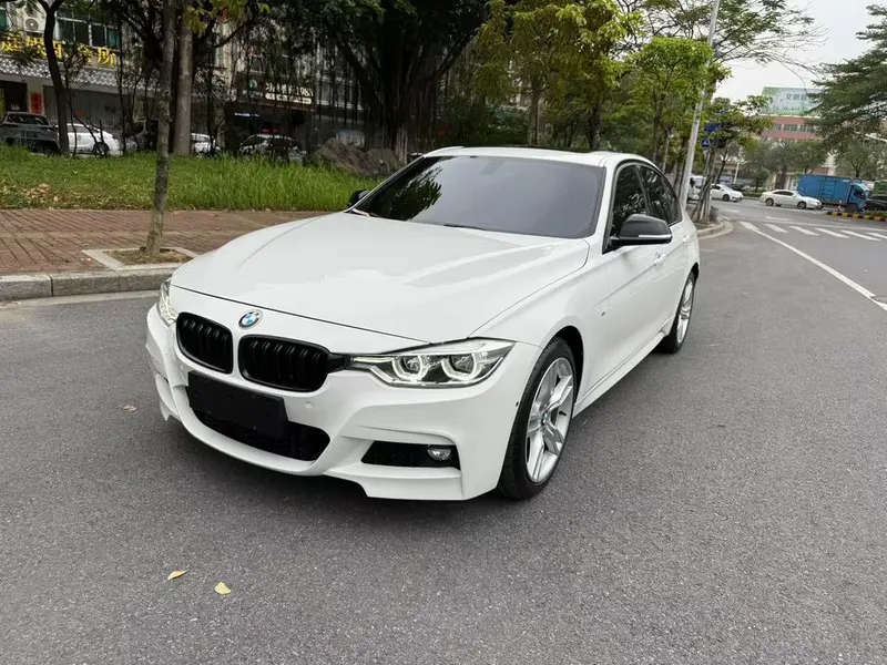 BMW 3-Series, 2018