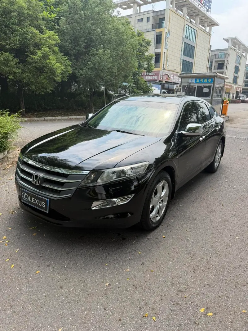 Honda Crosstour, 2012