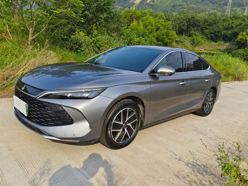 BYD Qin L DM, 2024