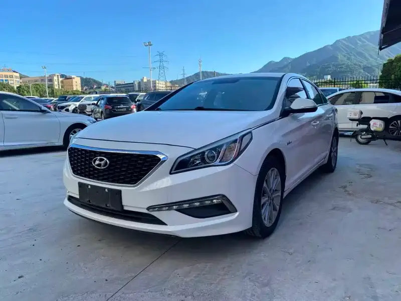 Hyundai Sonata, 2016