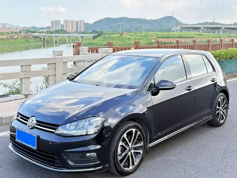 Volkswagen Golf, 2017