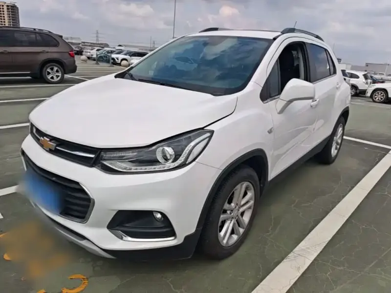 Chevrolet Trax 2018 версия 330T автомат 2WD Люкс, 2018 — фото 1