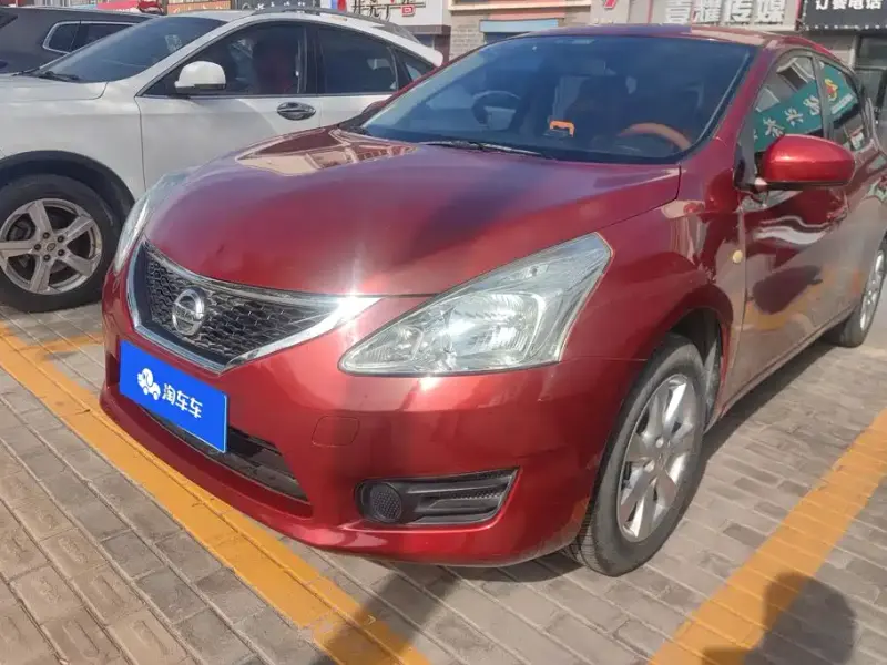 Nissan Tiida Nissan Tiida 2014 1.6L Manual Comfort Type, 2016 — фото 1