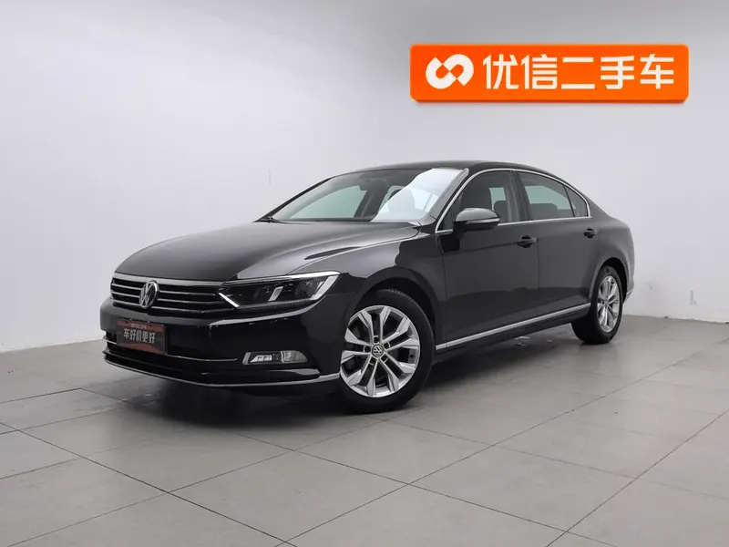 Volkswagen Magotan 330TSI DSG Comfort Version, 2017 — фото 1