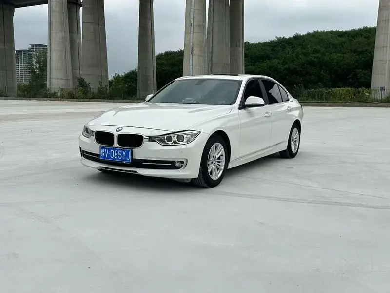 BMW 3-Series, 2015