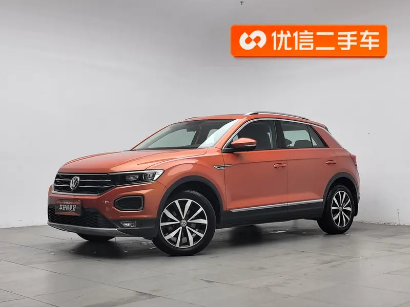 Volkswagen T-Roc 280TSI DSG 2WD Comfort Version CN5, 2018 — фото 1