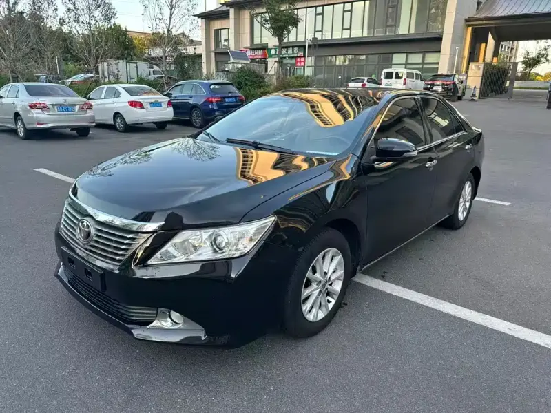 Toyota Camry, 2014
