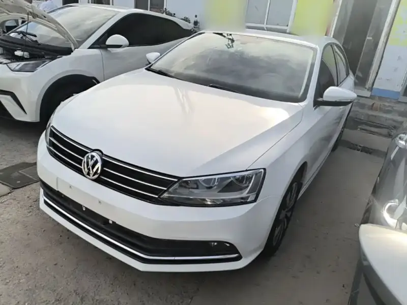 Volkswagen Sagitar, 2017