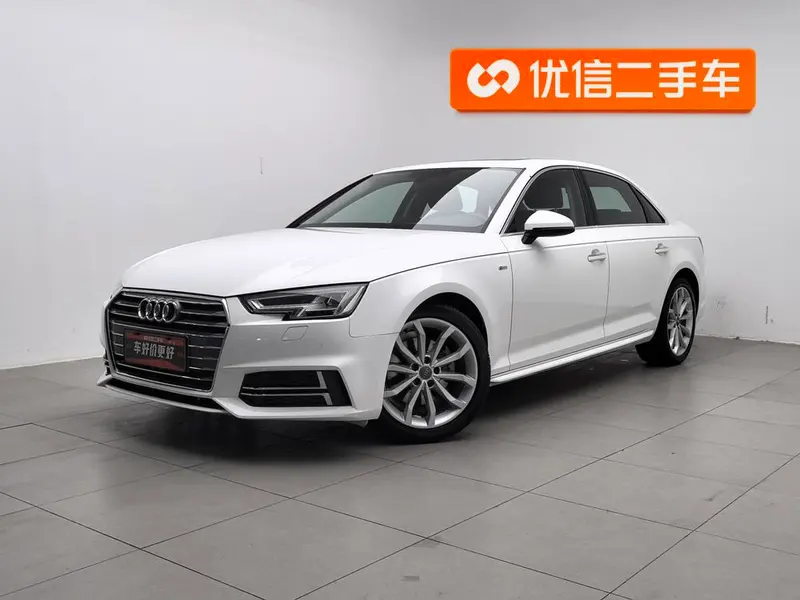 Audi A4L, 2018