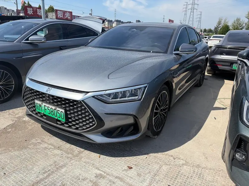 BYD Han DM, 2022