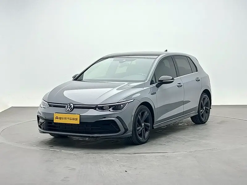 Volkswagen Golf, 2021