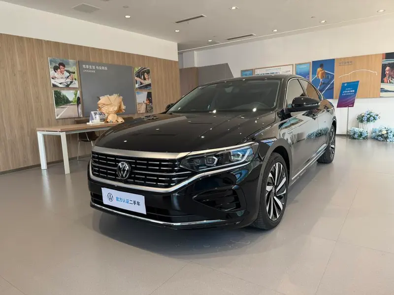 Volkswagen Passat, 2025