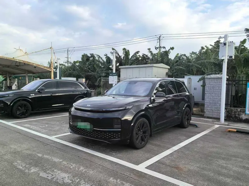 Li Auto L8, 2023