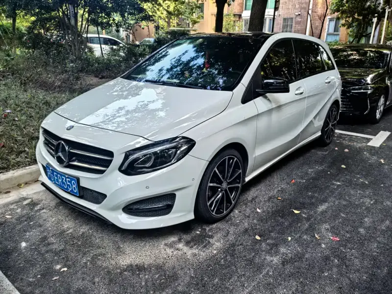 Mercedes-Benz B-Class, 2015