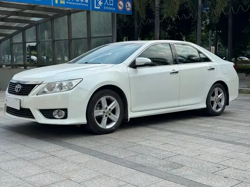 Toyota Camry, 2014