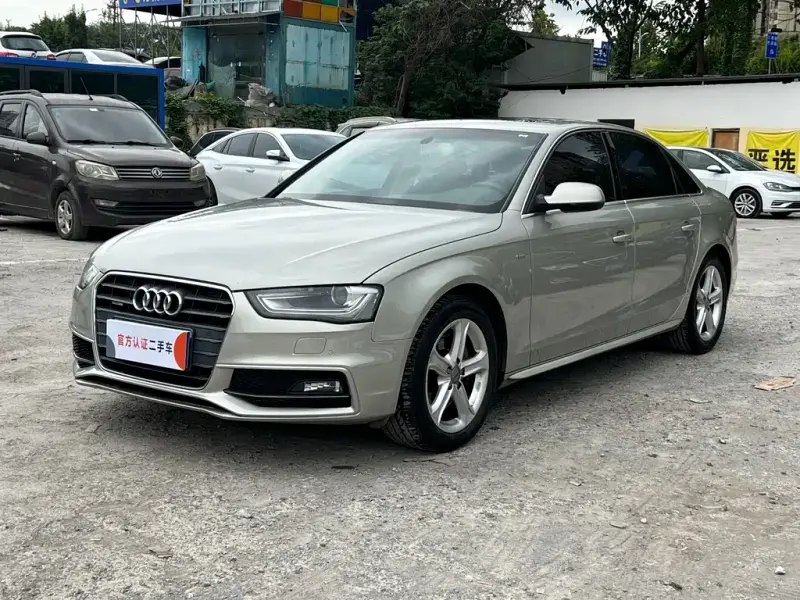 Audi A4L, 2015