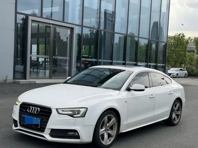 Audi A5 (Import), 2012