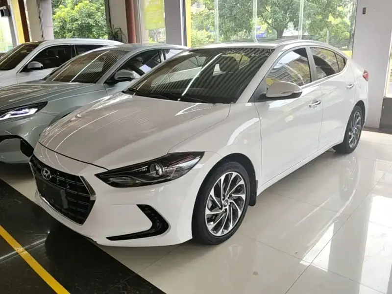 Hyundai Elantra, 2020